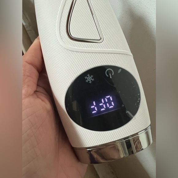 IPL Hair Removal Laser, Ice Cooling,Painless on Face,Body,Armpits,Bikini - Picture 12 of 14